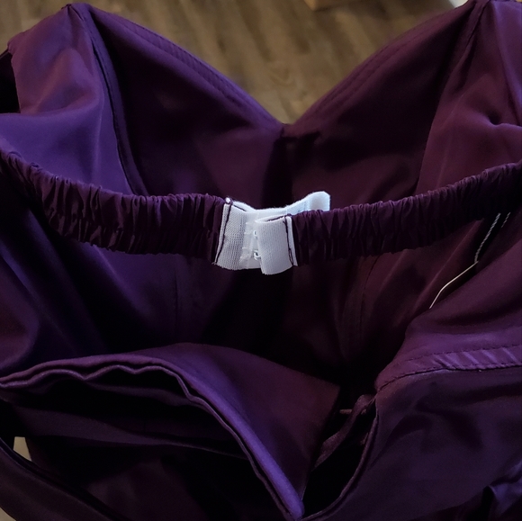 Purple tea length off the shoulder satin party dress size 2 - Picture 3 of 8